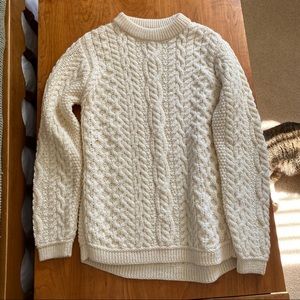 100% Irish Merino Wool Sweater Size M